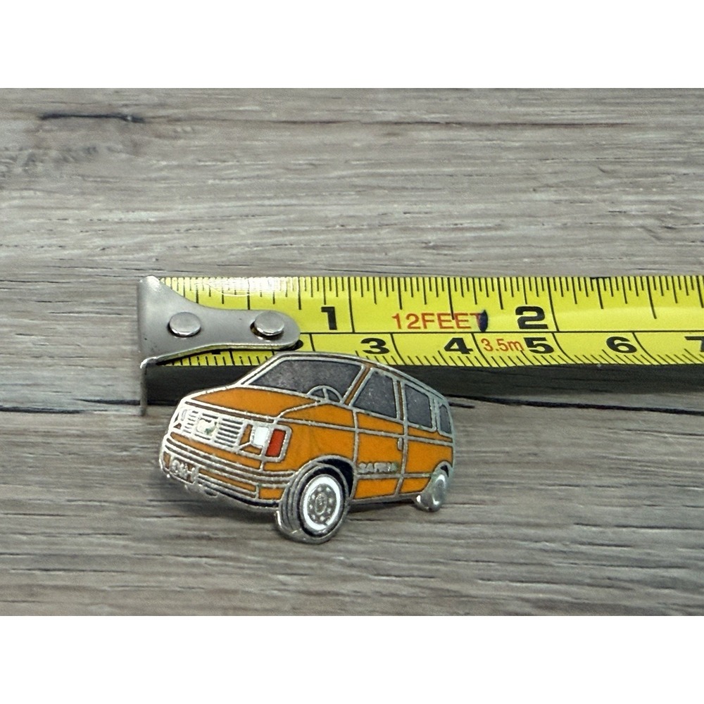 Vintage GMC Safari Van Lapel Hat Pin - No Back - Picture 3 of 4
